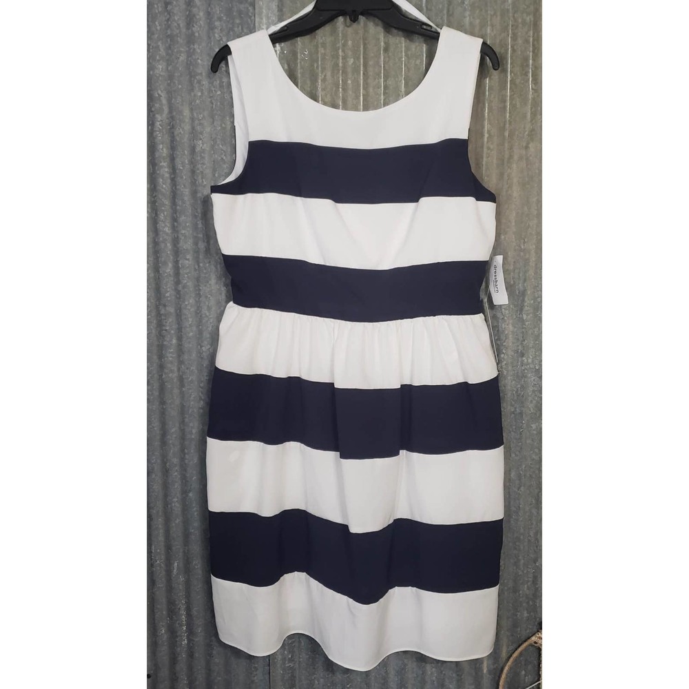 Dress Barn Est  1962 Dress